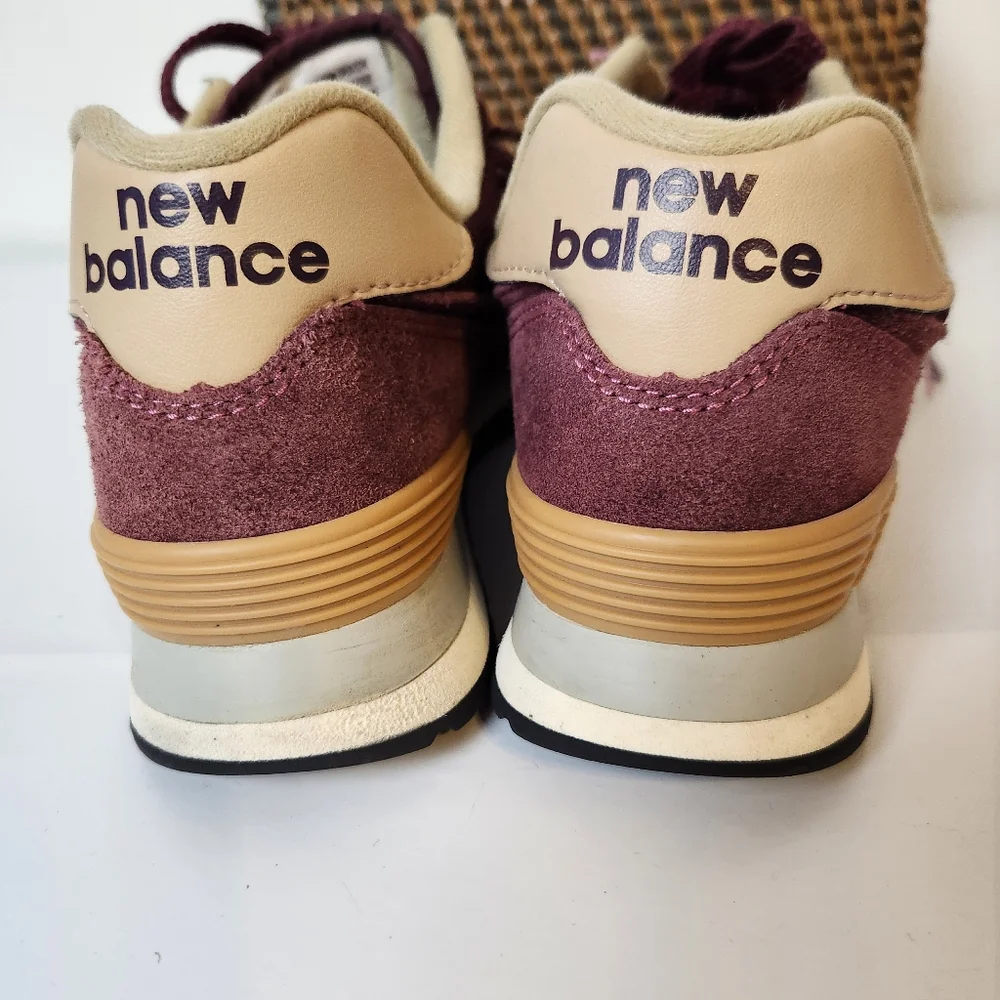 New Balance 574 Core Burgundy/Gray/White Suede Mesh Upper Lace Up Sneakers